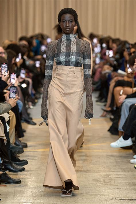 burberry buy from catwalk|burberry ready to wear collection.